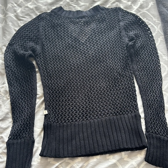 See through long sleeve top - Picture 4 of 4